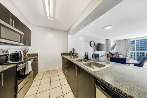 1200 Brickell Bay Drive Miami FL 33131