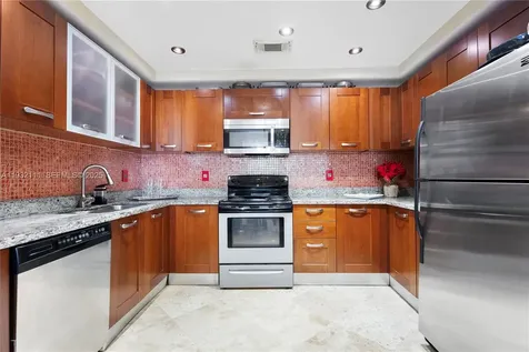 929 SW 11th Street Miami FL 33129