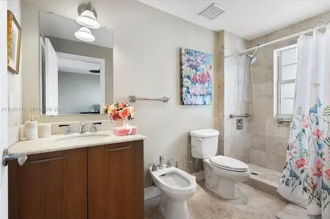 929 SW 11th Street Miami FL 33129