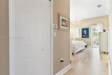 929 SW 11th Street Miami FL 33129