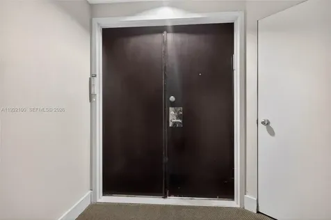1000 Island Boulevard Aventura FL 33160
