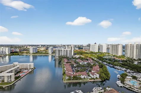 1000 Island Boulevard Aventura FL 33160