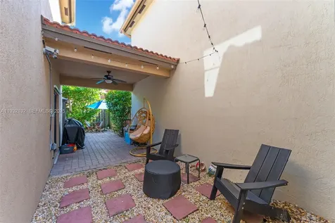 22813 SW 88th Path Cutler Bay FL 33190