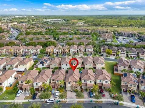 22813 SW 88th Path Cutler Bay FL 33190