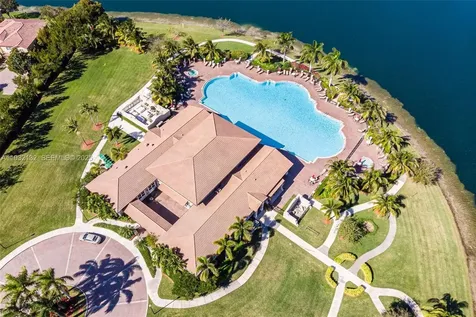 22813 SW 88th Path Cutler Bay FL 33190