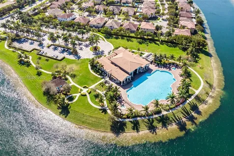22813 SW 88th Path Cutler Bay FL 33190