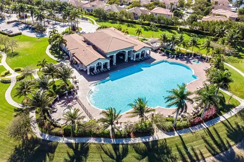 22813 SW 88th Path Cutler Bay FL 33190