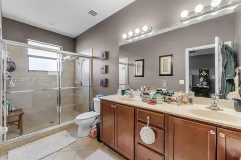 22813 SW 88th Path Cutler Bay FL 33190