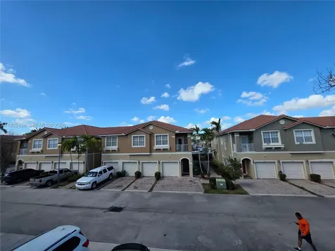 9070 Preston Place Tamarac FL 33321