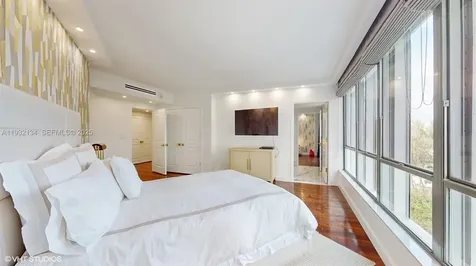 10155 Collins Avenue Bal Harbour FL 33154