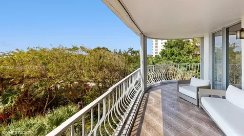 10155 Collins Avenue Bal Harbour FL 33154