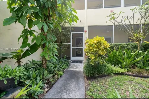 726 NE 92nd Street Miami Shores FL 33138