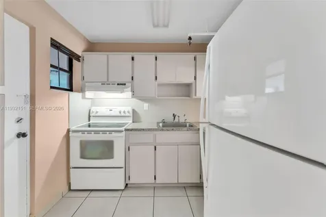 6830 Indian Creek Drive Miami Beach FL 33141