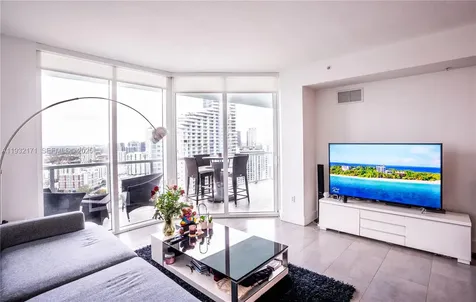 1900 N Bayshore Drive Miami FL 33132