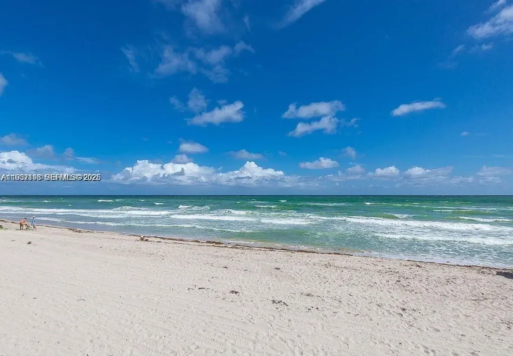 3725 S Ocean Drive Hollywood FL 33019