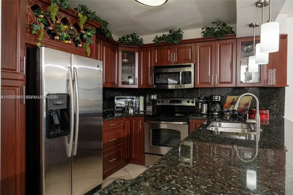 3725 S Ocean Drive Hollywood FL 33019