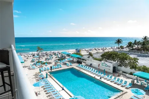 3725 S Ocean Drive Hollywood FL 33019