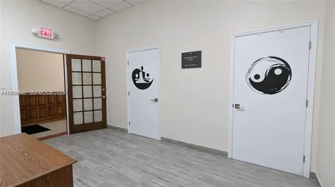 3725 S Ocean Drive Hollywood FL 33019