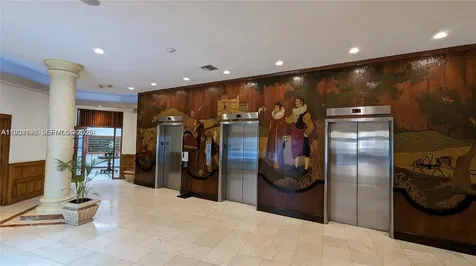 3725 S Ocean Drive Hollywood FL 33019