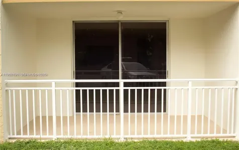 6940 Miami Gardens Drive Hialeah FL 33015