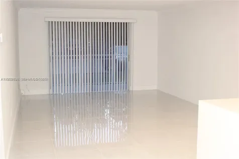 6940 Miami Gardens Drive Hialeah FL 33015