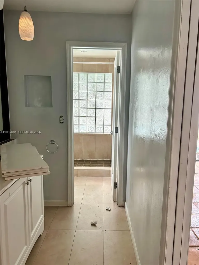 1628 NE 4th Place Fort Lauderdale FL 33301