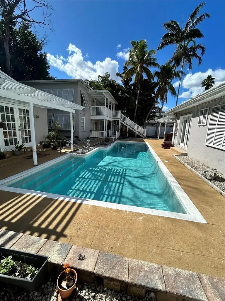 1628 NE 4th Place Fort Lauderdale FL 33301