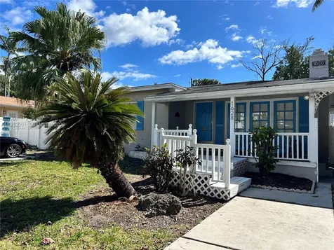 1628 NE 4th Place Fort Lauderdale FL 33301