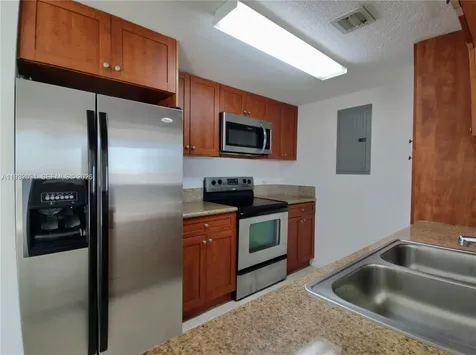 36 NW 6th Avenue Miami FL 33128