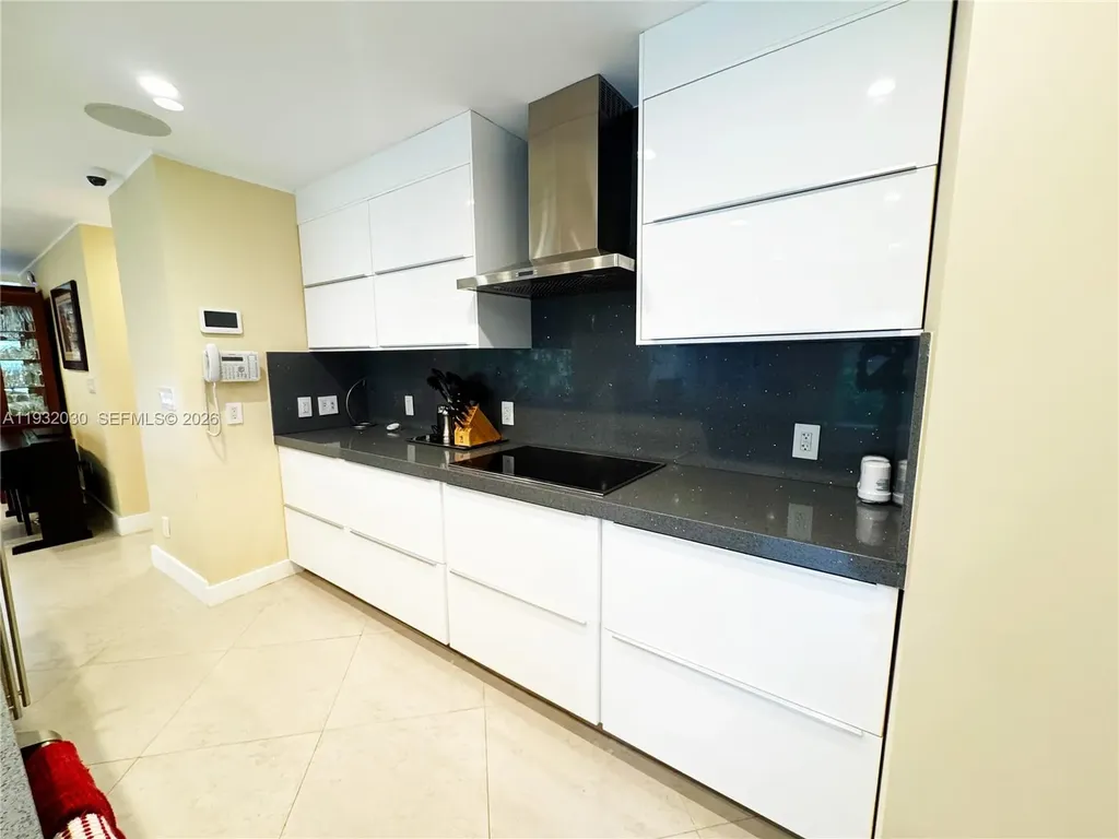 610 Misty Oaks Lane Pompano Beach FL 33069