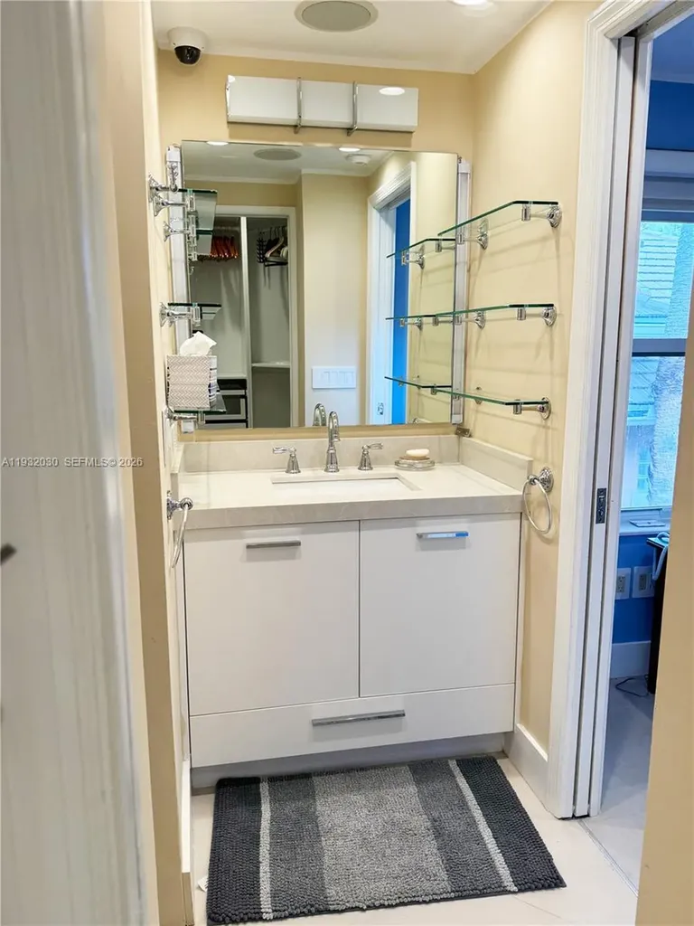 610 Misty Oaks Lane Pompano Beach FL 33069