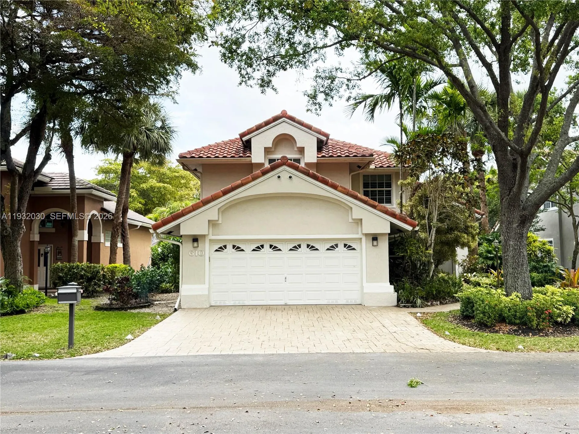 610 Misty Oaks Lane Pompano Beach FL 33069