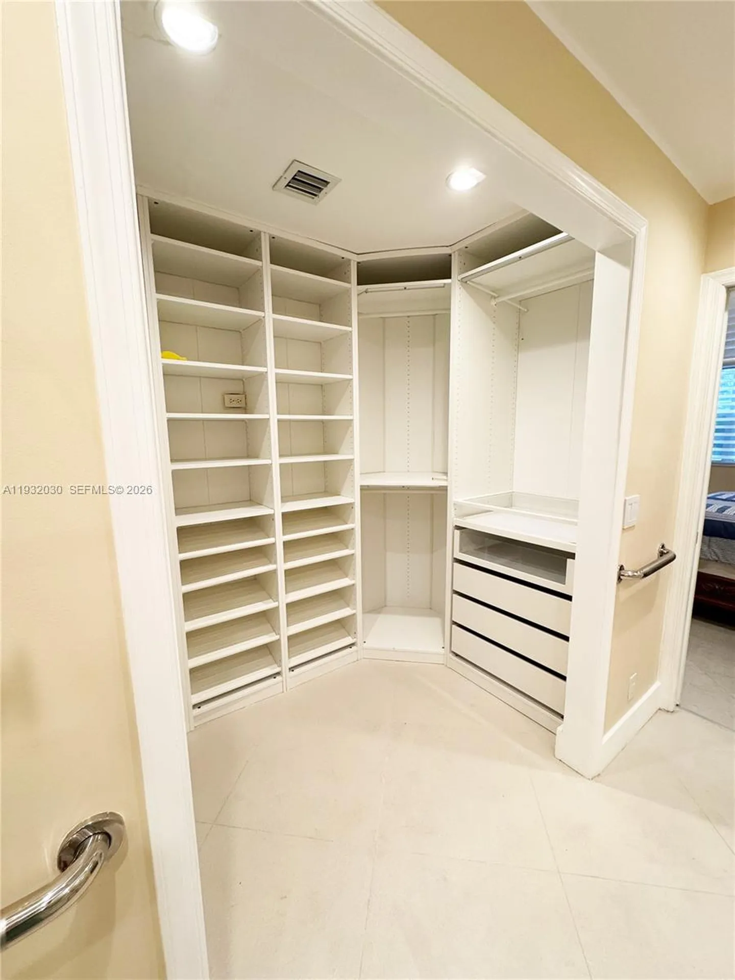 610 Misty Oaks Lane Pompano Beach FL 33069