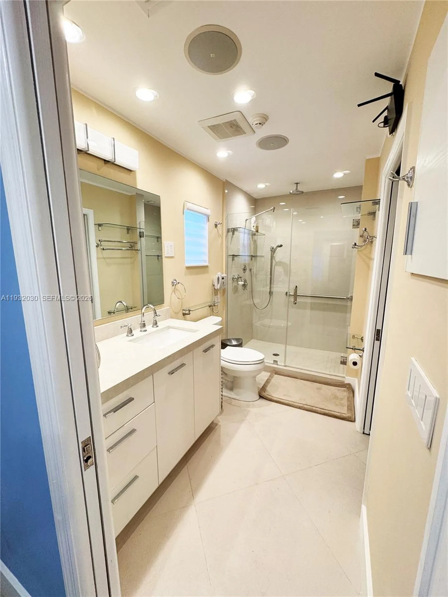 610 Misty Oaks Lane Pompano Beach FL 33069