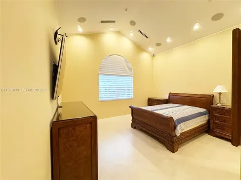 610 Misty Oaks Lane Pompano Beach FL 33069