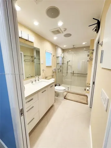 610 Misty Oaks Lane Pompano Beach FL 33069