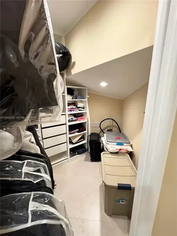 610 Misty Oaks Lane Pompano Beach FL 33069