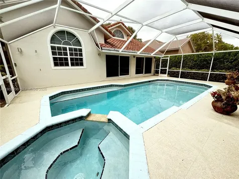610 Misty Oaks Lane Pompano Beach FL 33069