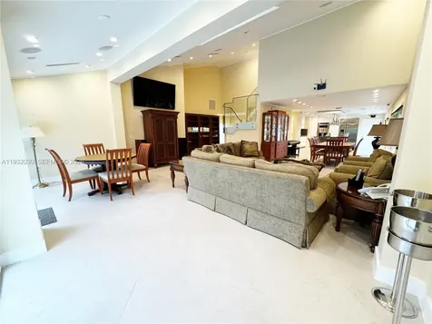 610 Misty Oaks Lane Pompano Beach FL 33069