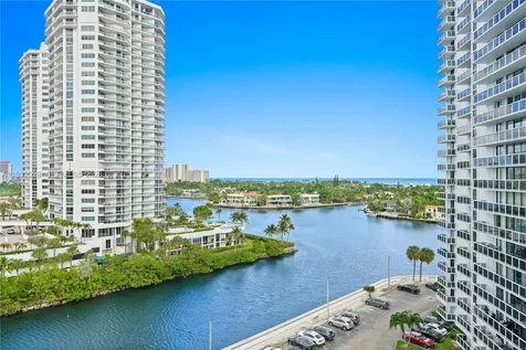 20505 E Country Club Drive Aventura FL 33180