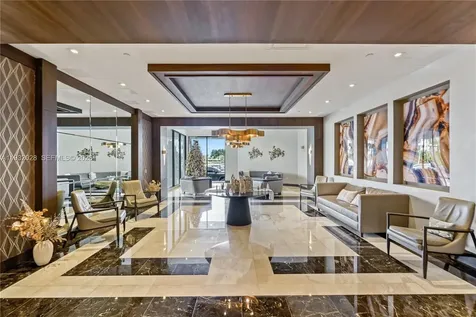 20505 E Country Club Drive Aventura FL 33180