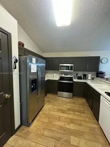 125 Cork Way Davenport FL 33897