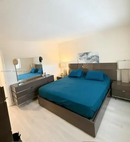 450 Paradise Isle Boulevard Hallandale Beach FL 33009