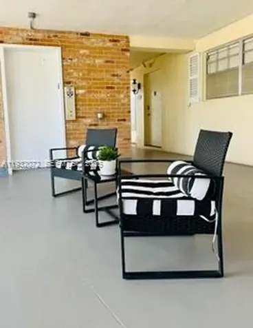 450 Paradise Isle Boulevard Hallandale Beach FL 33009
