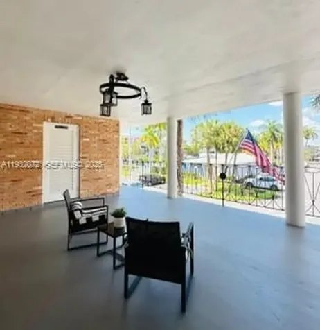 450 Paradise Isle Boulevard Hallandale Beach FL 33009