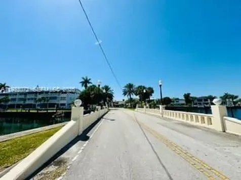 450 Paradise Isle Boulevard Hallandale Beach FL 33009