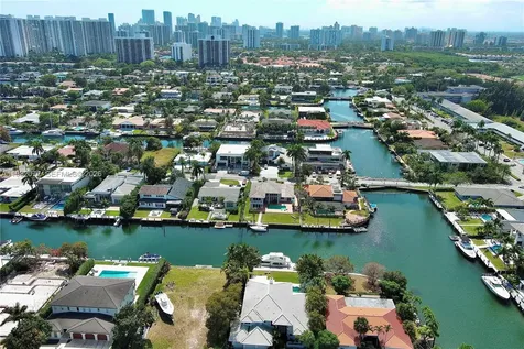 450 Paradise Isle Boulevard Hallandale Beach FL 33009
