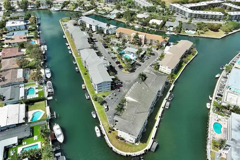 450 Paradise Isle Boulevard Hallandale Beach FL 33009