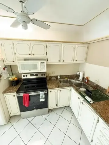 450 Paradise Isle Boulevard Hallandale Beach FL 33009
