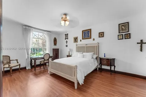 11825 S Mitchell Manor Circle Pinecrest FL 33156